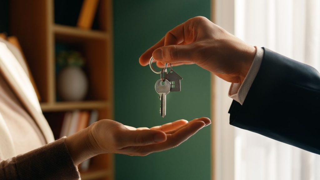 Key Differences Between Homeowners and Renters Insurance